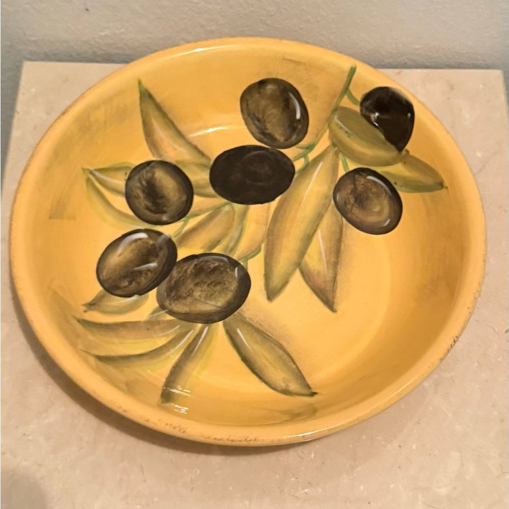 Certified International Olive bowl. 9.25” Designed by Stefania Ferri.